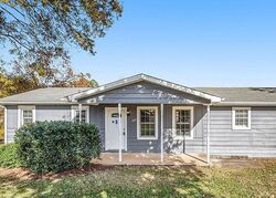  Azalea Rd, Mooresville NC