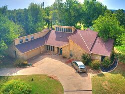 Pre-foreclosure in  RANDELS WAY Oklahoma City, OK 73121