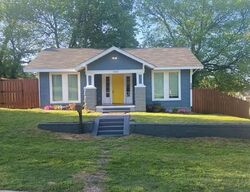Pre-foreclosure in  W BOWEN PL Tulsa, OK 74127