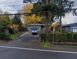 Pre-foreclosure in  SW GARDEN HOME RD Portland, OR 97219