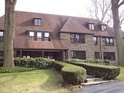 Pre-foreclosure in  RINGWOOD RD Bryn Mawr, PA 19010