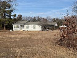 Pre-foreclosure in  DEAN SPRINGS RD Alma, AR 72921