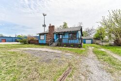 Pre-foreclosure in  NW 16TH ST Oklahoma City, OK 73107