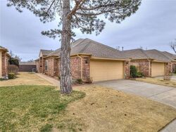 Pre-foreclosure in  NW 25TH PL Oklahoma City, OK 73127