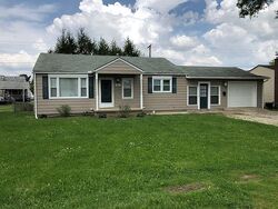  Glenmore Ave, Newark OH