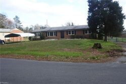  Compton Dr, Winston Salem NC