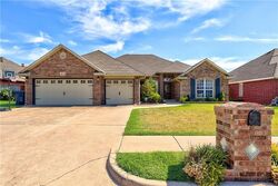 Pre-foreclosure in  SW 127TH ST Oklahoma City, OK 73170