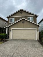 Pre-foreclosure in  DISCOVERY ST E Tacoma, WA 98424