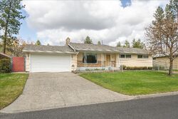 Pre-foreclosure in  E 26TH AVE Spokane, WA 99216