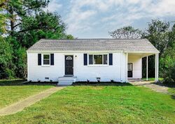 Pre-foreclosure in  CROYDON RD Richmond, VA 23223
