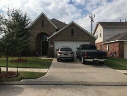 Pre-foreclosure in  SUTTON GLEN LN Houston, TX 77047