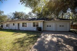 Pre-foreclosure in  DORIS ST Bay City, TX 77414