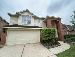 Pre-foreclosure in  AUTUMN RAIN LN Spring, TX 77379
