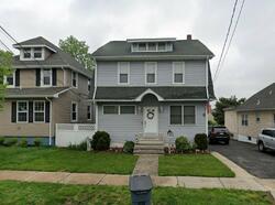 Pre-foreclosure in  KINGSLAND AVE Lyndhurst, NJ 07071