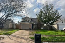 Pre-foreclosure in  PRAIRIE VILLAGE DR Cypress, TX 77433