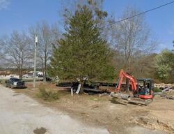 Pre-foreclosure in  DILLON DR Clinton, SC 29325