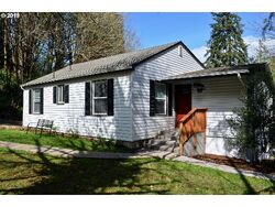 Pre-foreclosure in  STEWART CREEK RD Clatskanie, OR 97016