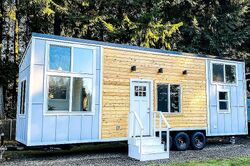 Pre-foreclosure in  SE 103RD AVE Portland, OR 97266