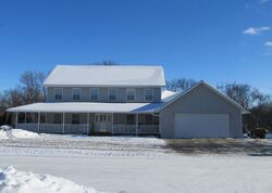  Pleasant St, Granite Falls MN
