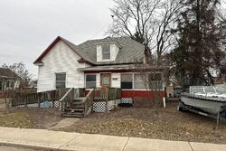 Pre-foreclosure in  E MAIN ST Medaryville, IN 47957