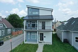 Pre-foreclosure in  PARKWAY AVE Indianapolis, IN 46203