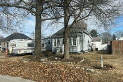  Nw 5th Ave, Aledo IL