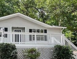 Pre-foreclosure in  PETE DAVIS RD Newnan, GA 30263