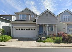 Pre-foreclosure in  SEACLIFF PL Richmond, CA 94801