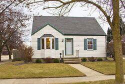  16th Ave, Kenosha WI