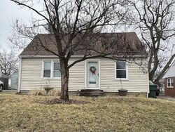 Pre-foreclosure in  N BALL AVE Muncie, IN 47304