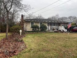 Pre-foreclosure in  AUBORN AVE Shirley, NY 11967