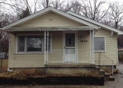  Lotus Dr, Waterford MI