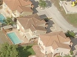 Pre-foreclosure in  NW 83RD CT Hialeah, FL 33015