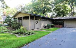 Pre-foreclosure in  Hillcrest Ave Flint, MI 48507