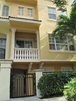Pre-foreclosure in  VALENCIA GARDENS AVE Palm Beach Gardens, FL 33410