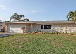 Pre-foreclosure in  HONEYSUCKLE AVE Palm Beach Gardens, FL 33410