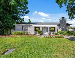 Pre-foreclosure in  S ANITA BLVD Tampa, FL 33611