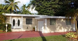 Pre-foreclosure in  ALAMANDA DR Miami, FL 33181