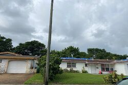 Pre-foreclosure in  NW 45TH AVE Fort Lauderdale, FL 33313