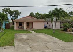 Pre-foreclosure in  NE 32ND ST Fort Lauderdale, FL 33334