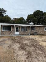 Pre-foreclosure in  MANCHESTER RD Fort Walton Beach, FL 32547