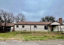  Beverly Dr, Carthage TX