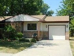 Pre-foreclosure in  NEWBURGH RD Livonia, MI 48150