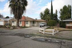 Pre-foreclosure in  E RICHERT AVE Fresno, CA 93704