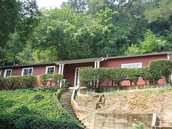 Pre-foreclosure in  LA ENCINAL Orinda, CA 94563