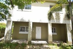 Pre-foreclosure in  NW 10TH TER  Fort Lauderdale, FL 33311