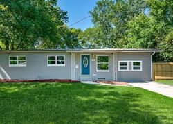 Pre-foreclosure in  BURGUNDY RD S Jacksonville, FL 32210