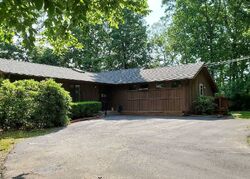 Pre-foreclosure in  PIPE STAVE HOLLOW RD Miller Place, NY 11764