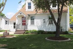 Pre-foreclosure in  E KIMBERLY AVE Kimberly, WI 54136