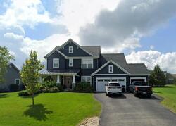 Pre-foreclosure in  SUMMERFIELD DR Williams Bay, WI 53191